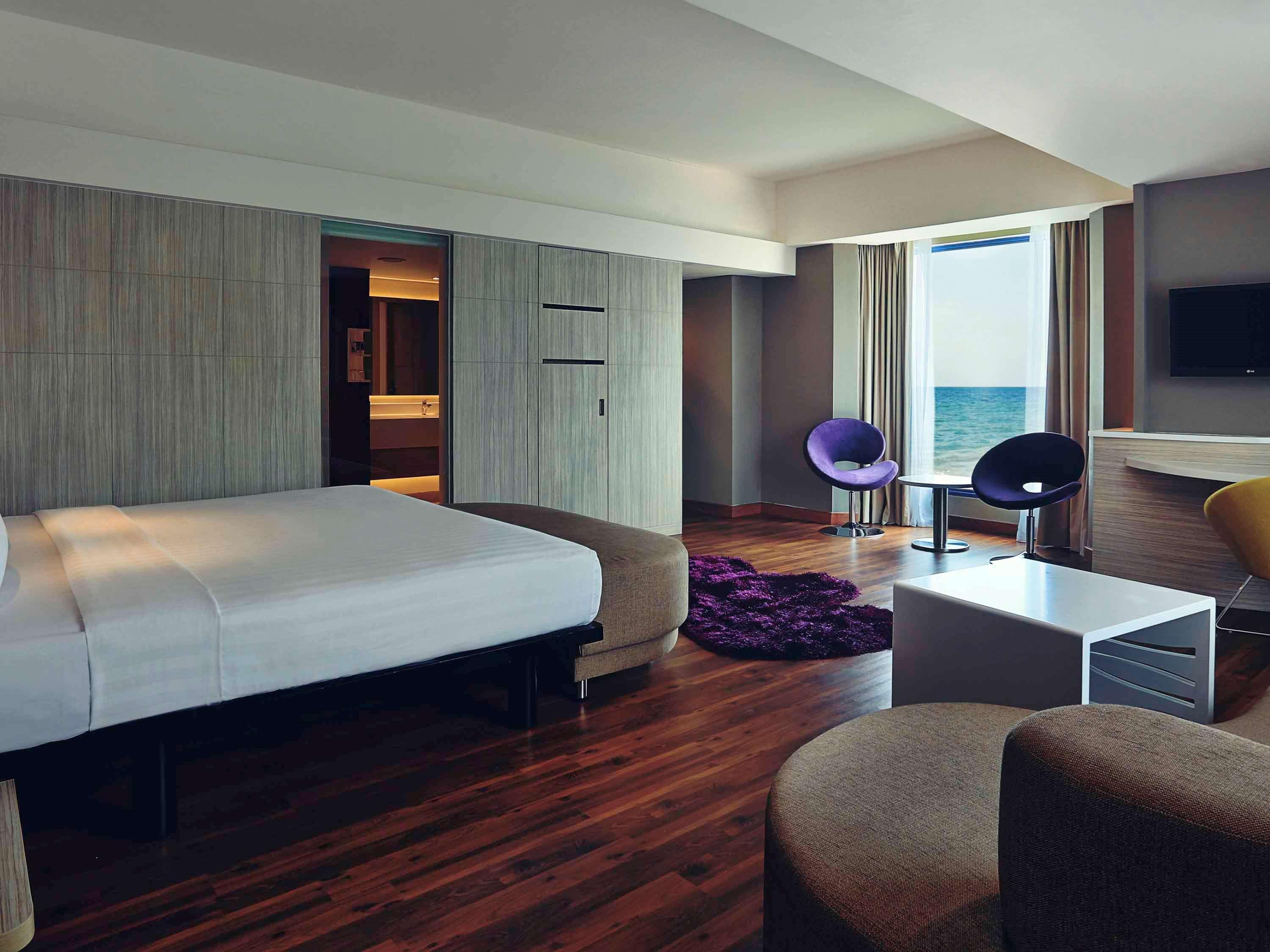 Mercure Convention Center Ancol 4* Jakarta