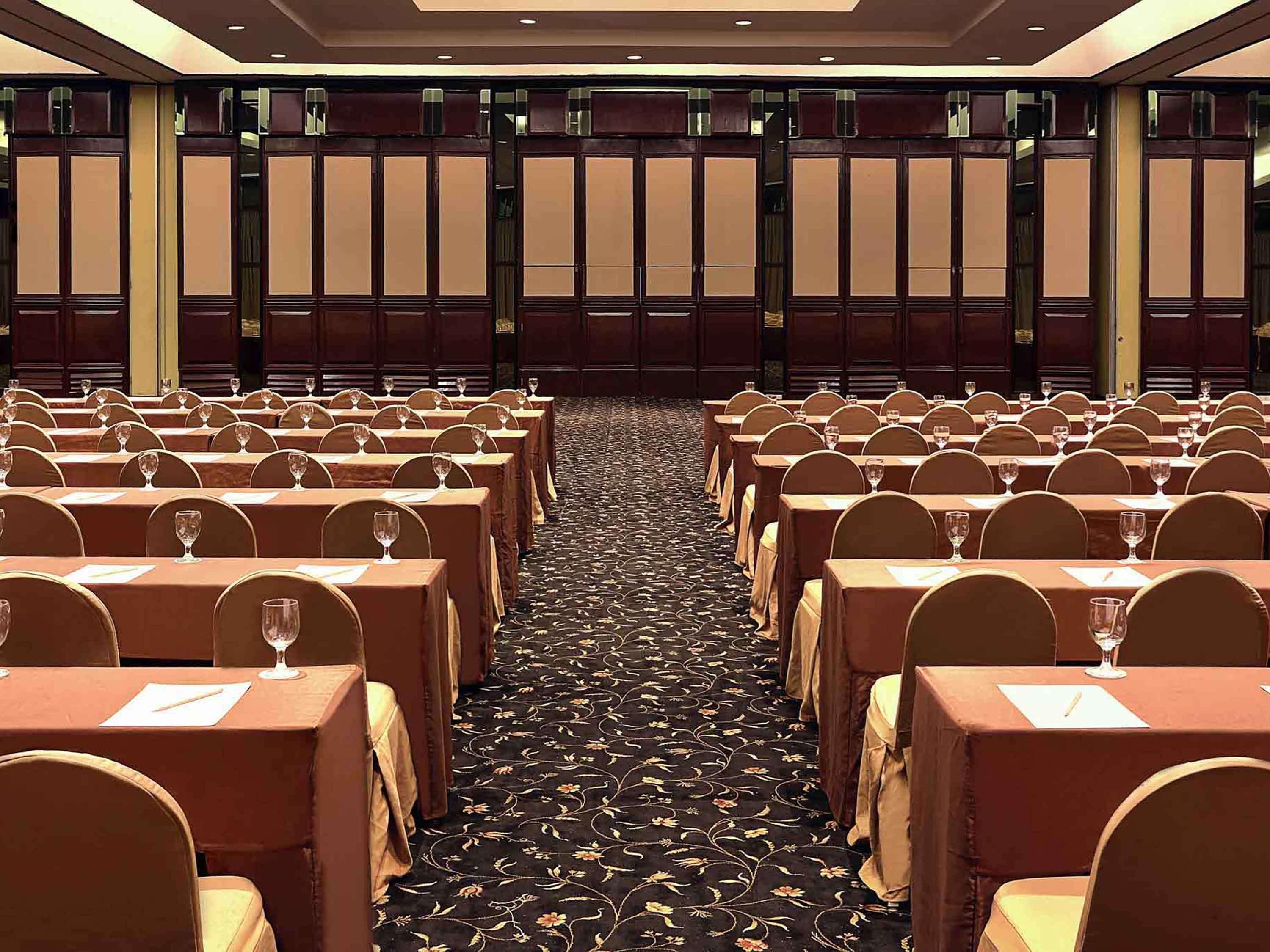Hotel Mercure Convention Center Ancol Jakarta