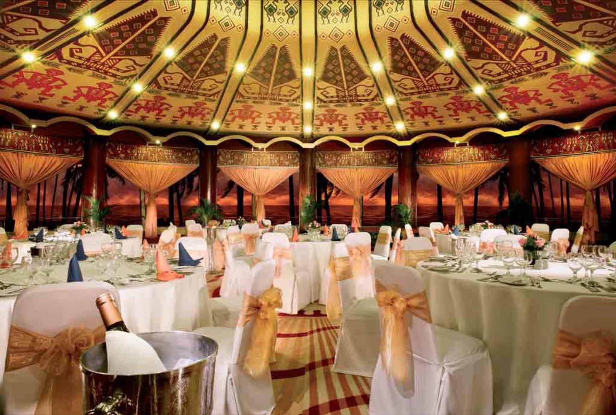 Hotel Mercure Convention Center Ancol 4*