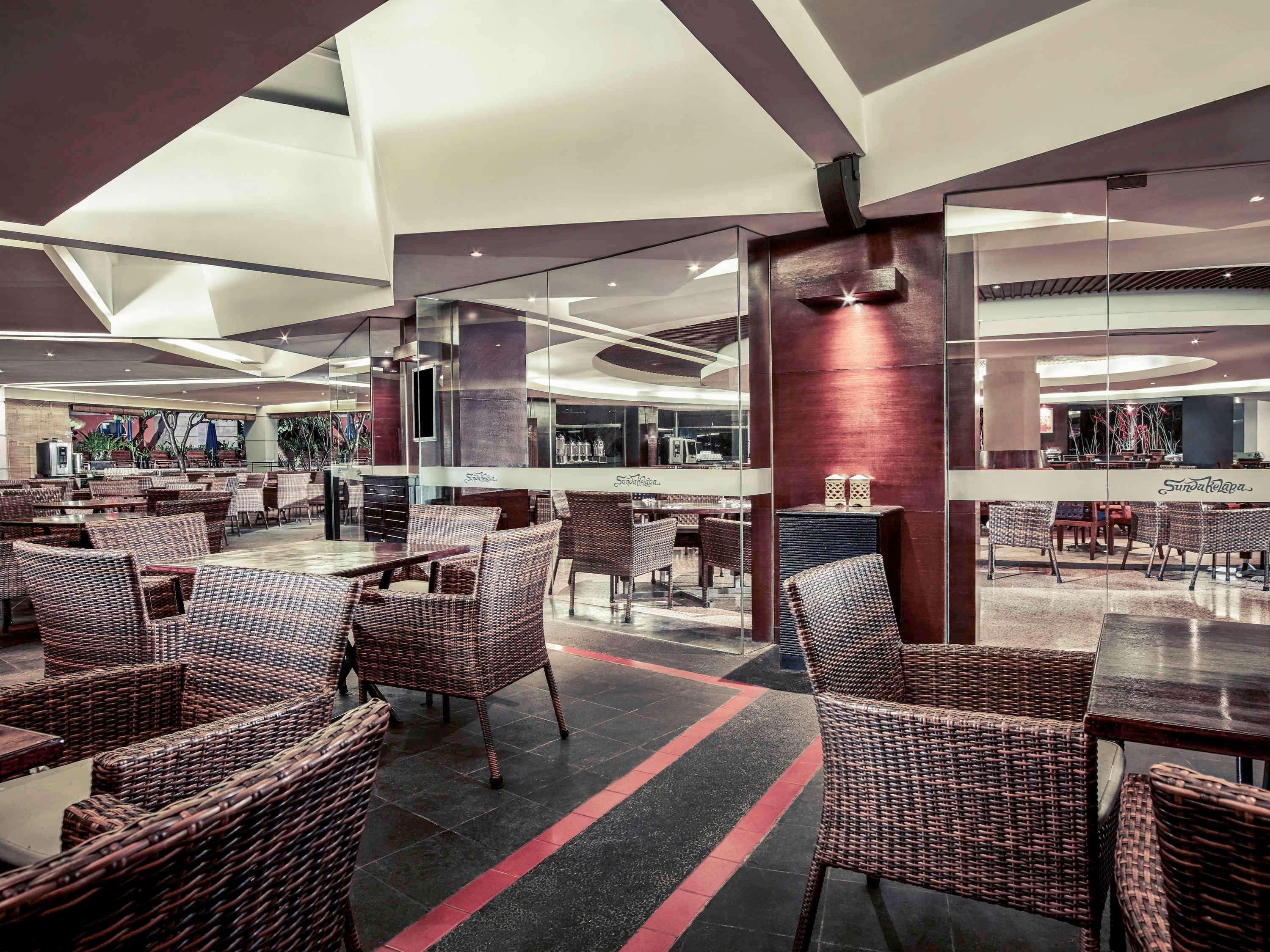 Mercure Convention Center Ancol Hotel 4*